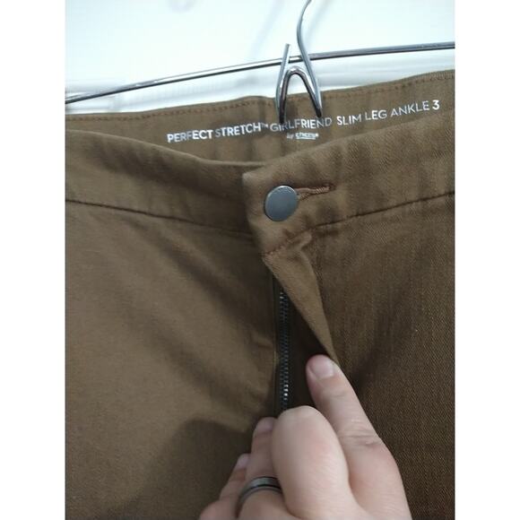 Chicos Woman's 16 Brown Jeans Perfect Stretch Girlfriend Slim Leg Ankle - Picture 7 of 10